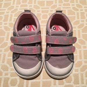 See Kai Run Toddler Robyne Sneakers Size 5